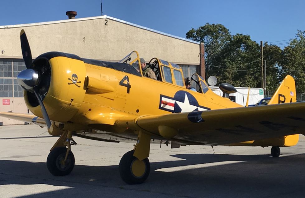 Model Airplane News - RC Airplane News | AT-6 Texan Formation Flight