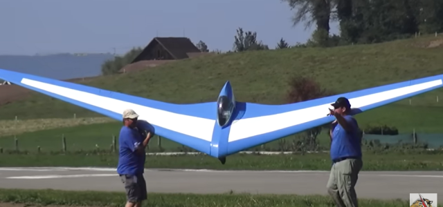 XXL Glider – What in the Horten is this?